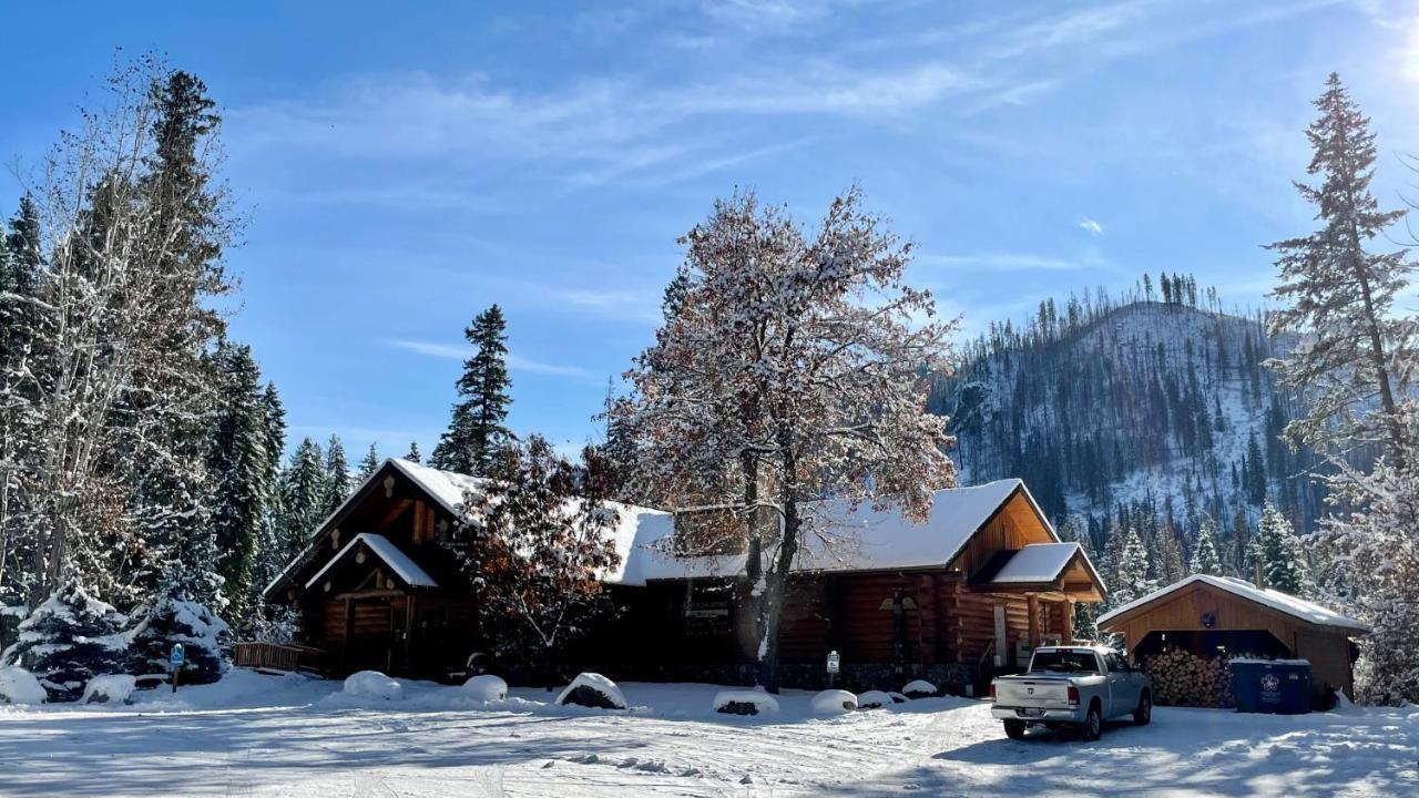 Lochsa Lodge Lolo Exterior photo